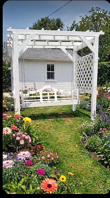 раковина для ванной с тумбой: Садовые качели Дерево, Со спинкой, С крышей — 4