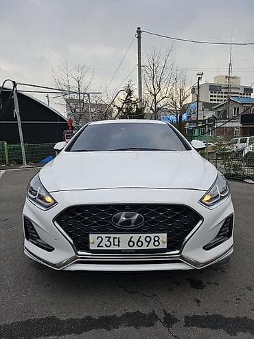 Продажа авто: Hyundai Sonata: 2021 г., Седан — 4