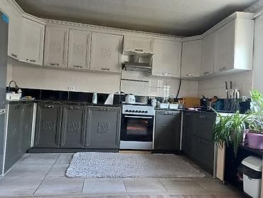 бишкек дом с магазином: 🏡 Продаётся дом с магазином в Бишкеке 📍 Район: Кызыл-Аскер 🛏 4 — 3