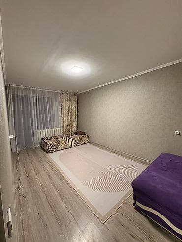 2 ком квар: 3 комнаты, 72 м², 1 этаж — 8