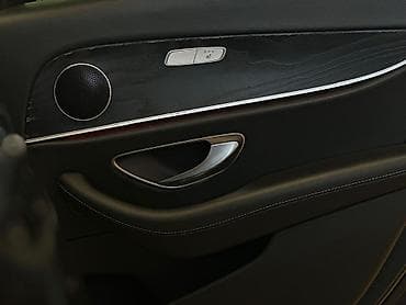 Транспорт: Mercedes-Benz E-Class: 2018 г., 2 л, Автомат, Дизель, Седан — 6