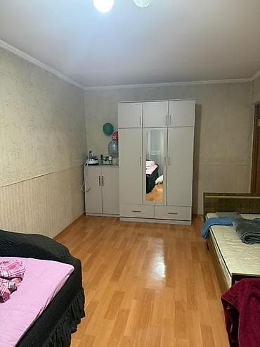 Продажа комнат: БИШКЕК!!! Ищу девушку, к себе на подселение 🛏️ 1-комнатная квартира — 1