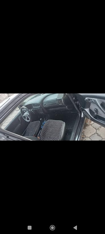 volkswagen colf: Volkswagen Vento: 1993 г., Механика, Седан — 1
