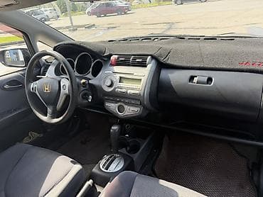 Транспорт: Honda Jazz: 2006 г., 1.4 л, Автомат, Бензин — 7
