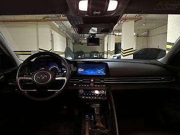 carplay android: Hyundai Avante: 2021 г., 1.6 л, Автомат, Газ, Седан — 4