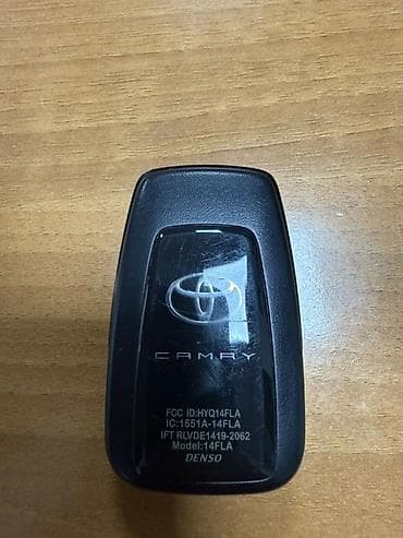 автомобильные ключи набор: Ключ Toyota Б/у, Оригинал, США — 2