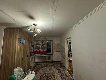 Недвижимость: 2 комнаты, 44 м², Индивидуалка, 1 этаж, Старый ремонт — 3