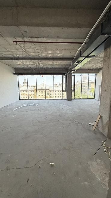 Аренда офисов, 67 м², В бизнес центре, С отдельной кухней, С отдельным сан узлом, С системой безопасности
