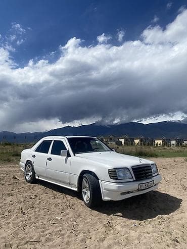 bmw m4: Mercedes-Benz W124: 1980 г., 3.2 л, Седан — 3