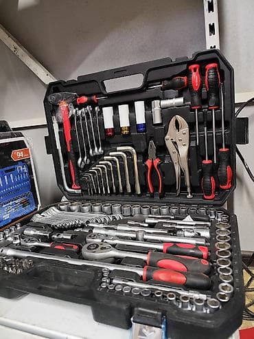 тиски: Набор ручного инструмента в прочном пластиковом кейсе LeederTools 144 — 2