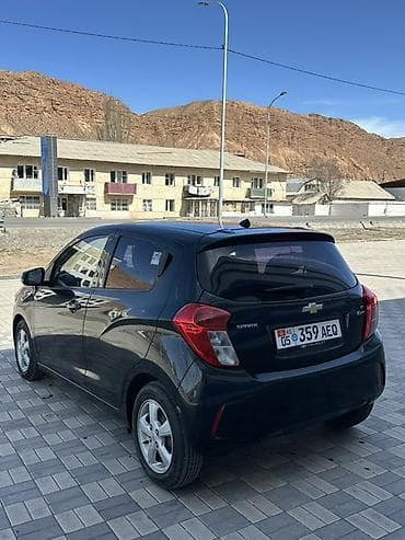 bmw e64: Chevrolet Spark: 2015 г., 1 л, Автомат, Бензин, Хэтчбэк — 7