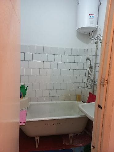 коубный дом: 3 комнаты, 61 м², 105 серия, 5 этаж, Старый ремонт — 4