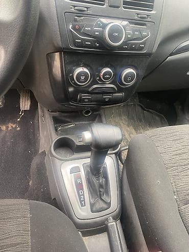 фонарь 124: ВАЗ (ЛАДА) Kalina: 2013 г., 1.6 л, Автомат, Бензин, Хэтчбэк — 6