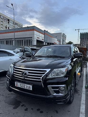 ли 7: Lexus LX: 2013 г., 5.7 л, Автомат, Бензин, Внедорожник — 2