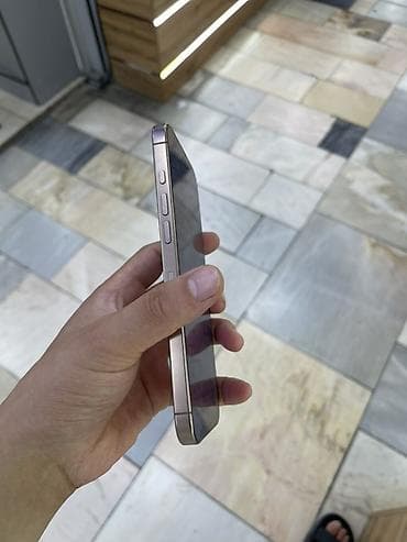 14 pro iphone: IPhone 16 Pro Max, 256 ГБ Из минусов только пятно есть на экране — 5