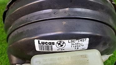 Сальники: Тормознои ваккум Е53 1 165 679 Год 2005 В отличном состоянии, очень — 5