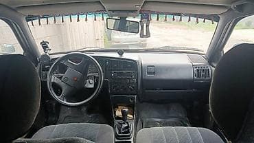 Продажа авто: Volkswagen Passat: 1991 г., Универсал — 8