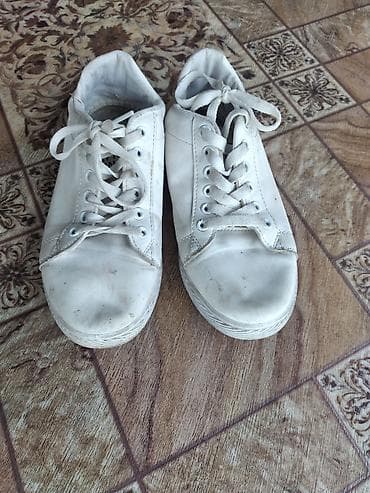 Белые кеды/кроссовки низкие, классического фасона. б/у - Материал