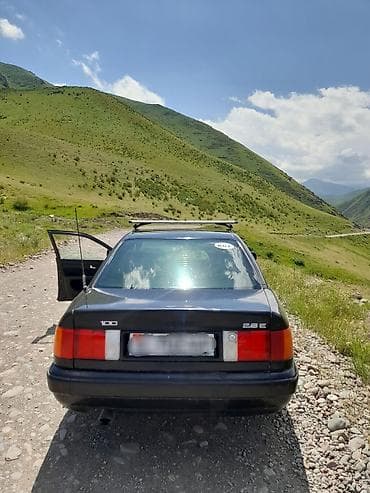 классика мото: Audi 100: 1991 г., 2.3 л, Механика, Бензин, Седан — 4