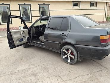 фара для венто: Volkswagen Vento: 1993 г., 1.8 л, Ручные, Бензин, Седан — 4