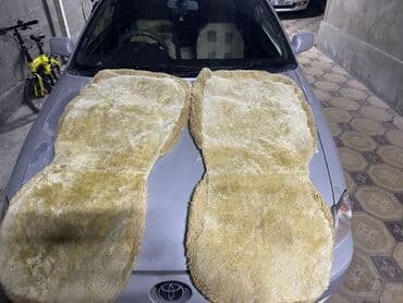 Линолеум: Чехлы Меховые, цвет - Бежевый, Toyota — 1