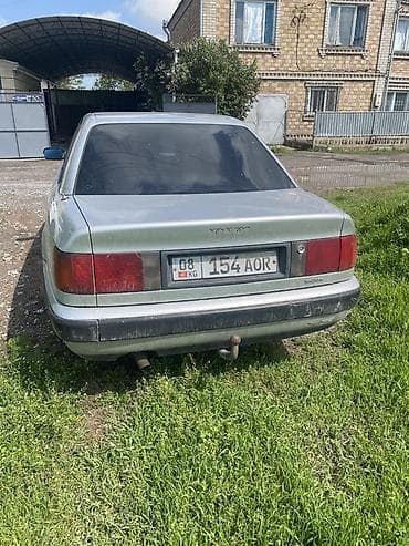 Audi 100: 1993 г., 2.3 л, Механика, Газ, Седан — 4