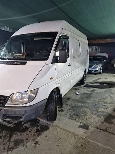 Легкий грузовик, Mercedes-Benz, Стандарт, 3 т at lalafo.kg Легкий грузовик, Mercedes-Benz, Стандарт, 3 т