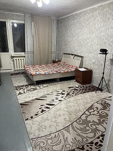 сдаю квартиру киркомстром: Сдаётся просторная комната Район Моссовета Ком платежи отдельно — 4