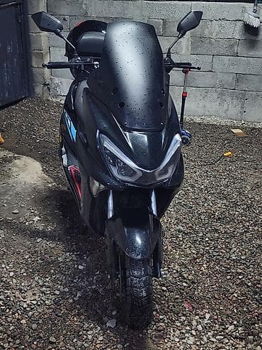 suzuki boulevard: Макси 165 куб спорт вариатор есть не большой торг состояние идеал — 1