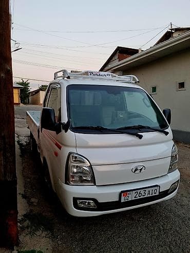 100 с4: Легкий грузовик, Hyundai, Стандарт, До 1 т, Б/у — 2