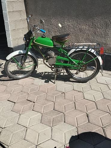 уй чертож: Мопед с педалями Рига-4 (ретро-стиль) - Рама и крылья: стальная рама — 3