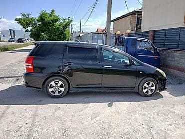 Toyota WISH: 2003 г., 1.8 л, Автомат, Бензин, Универсал