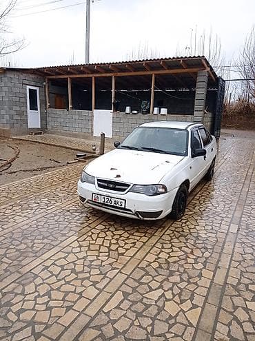 Daewoo Nexia: 2012 г., 1.5 л, Механика, Бензин, Седан