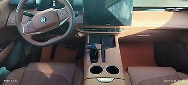 титан на фит: Changan Uni-T: 2025 г., 1.5 л, Робот, Бензин, Кроссовер — 10