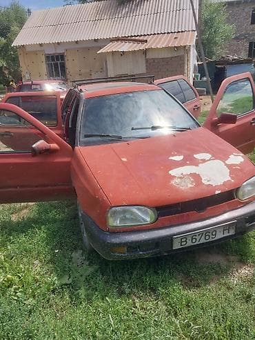 roewe i6: Volkswagen Golf: 1993 г., 1.6 л, Механика, Бензин — 7