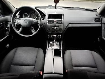 mers 212: Mercedes-Benz C-Class: 2010 г., Автомат, Бензин, Седан — 4