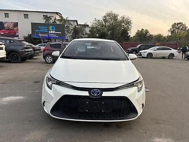 dodge ram 3.5: Toyota Corolla: 2020 г., 1.8 л, Гибрид, Седан — 2