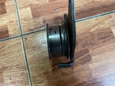 съемник для подшипников: Mitsubishi 4D56 натяжитель, Митсубиси ролик с натяжителем Натяжитель — 3