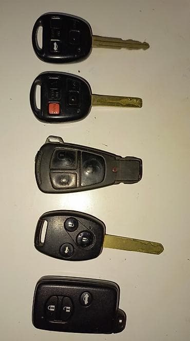 Ключ Lexus