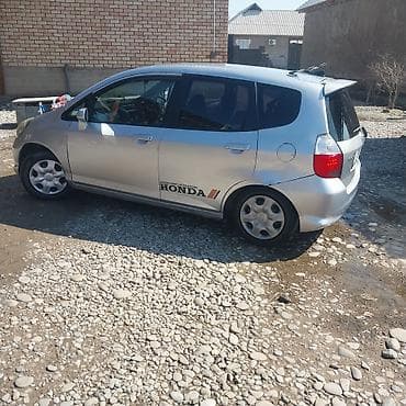 хонда истеп 1: Honda Fit: 2002 г., Хетчбек — 4