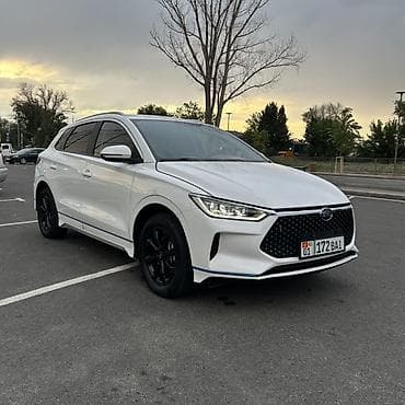 Транспорт: BYD E2: 2022 г., Электромобиль, Кроссовер — 4