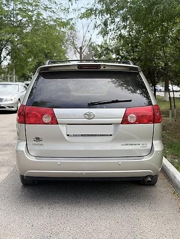 mazda 3 2007: Toyota Sienna: 2007 г., 3.5 л, Автомат, Газ, Минивэн — 6