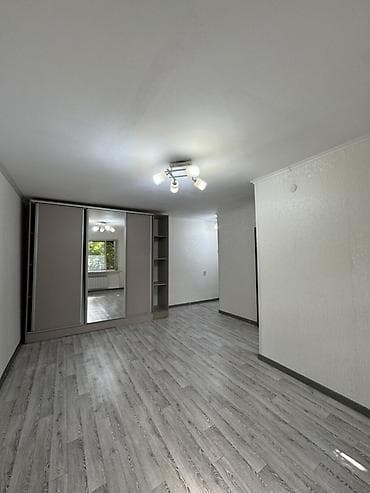 14: 1 комната, 30 м², ул. Ахунбаева / Малдыбаева Хрущевка, 1 этаж, Евроремонт — 3