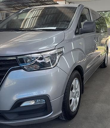Продажа авто: Hyundai Starex: 2018 г., 2.4 л, Автомат, Дизель, Минивэн — 3