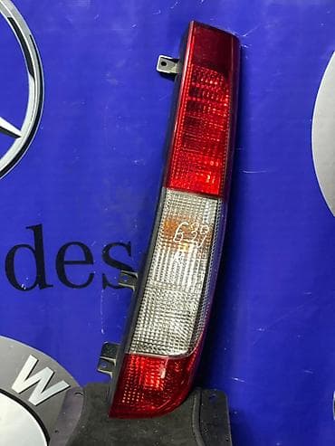 Задний правый стоп-сигнал Mercedes-Benz 2006 г., Б/у, Оригинал, Япония