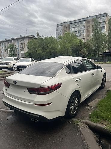 Kia K5: 2021 г., 2 л, Автомат, Газ, Седан — 2