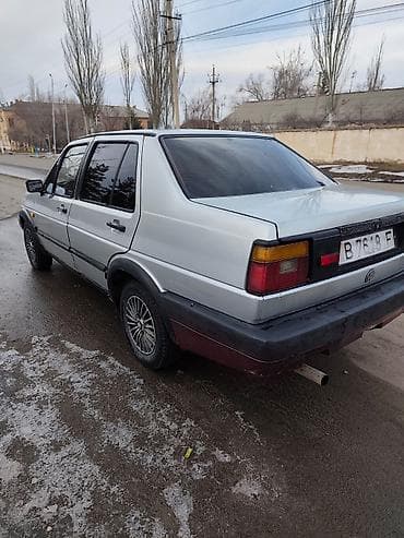 Volkswagen: Volkswagen Jetta: 1989 г., 1.8 л, Механика, Бензин, Седан — 3