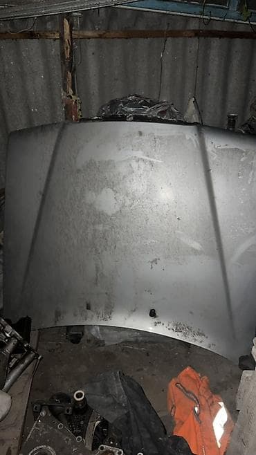 бак мерс 210: Mercedes-Benz, Жаңы — 1