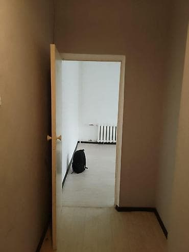 Квартиры: 1 комната, 35 м², 1 этаж, Старый ремонт — 2
