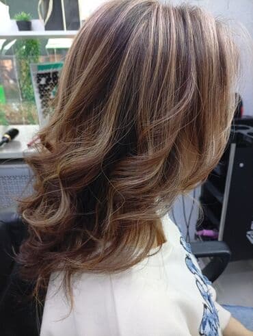 как правильно подписать тетрадь по кыргызскому языку: Парикмахер, Покраска, Стрижки, Укладка, Требуются модели — 2